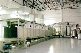 Automatic continuous foaming production line